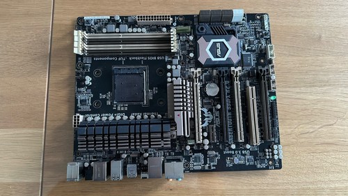 Mainboard asus sabertooth - asus,